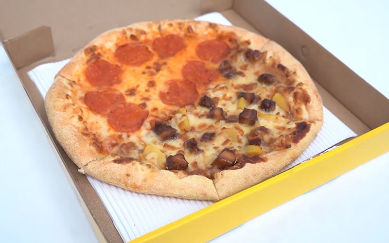 Cinco pasos para obtener una pizza 3D vívida con iReal 2E y SIMSCAN